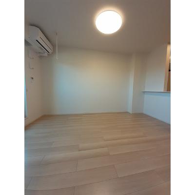 エヴァーレオ　Ⅱ 202【管理NO：1-025023802-02020】 ★家具家電は申し込み後に搬入します 2026年07月中旬入居可能の物件写真2