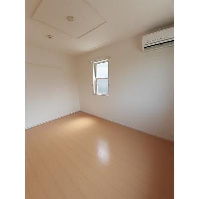 サンファミールⅢＢ 101【管理NO：1-018388702-01010】 ★家具家電は申し込み後に搬入しますの物件写真2