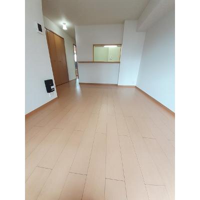 シャルマン壱番館 102【管理NO：1-014792601-01020】 ★家具家電は申し込み後に搬入します★の物件写真2