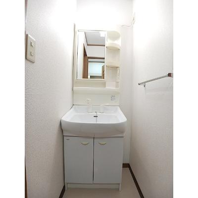 サマーパイン 203【管理NO：1-010947701-02030】 ★家具家電は申し込み後に搬入します★の物件写真6