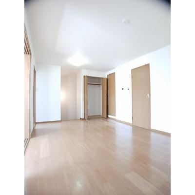 オアシス　Ⅰ 201【管理NO：1-009407001-02010】 ★家具家電は申し込み後に搬入しますの物件写真2