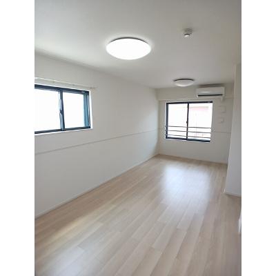 エミネンス 204【管理NO：1-027474601-02040】 2026年06月下旬入居可能の物件写真2