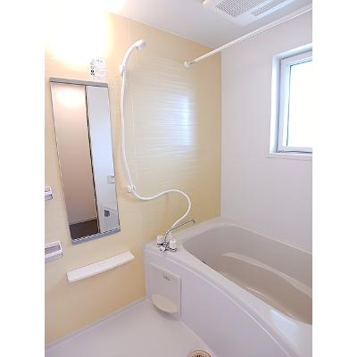 プリムローズ 203【管理NO：1-018105801-02030】 ★家具家電は申し込み後に搬入します★の物件写真4