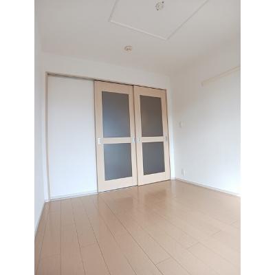 マイクレインＣ 103【管理NO：1-017237903-01030】 ★家具家電は申し込み後に搬入します 2026年08月下旬入居可能の物件写真2