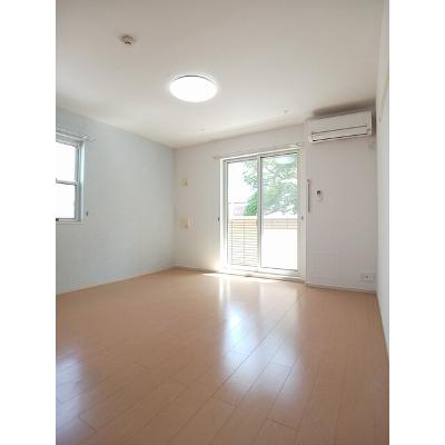 アプリコット　Ⅰ 101【管理NO：1-019959301-01010】 ★家具家電は申し込み後に搬入しますの物件写真2