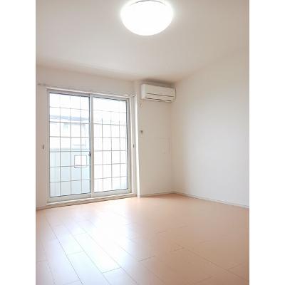レジデンス・ネオⅠ 102【管理NO：1-018292301-01020】 ★家具家電は申し込み後に搬入します★の物件写真2