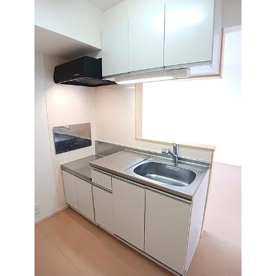 トリニティ　ヴィレッジ　Ⅲ 302【管理NO：1-018161801-03020】 ★家具家電は申し込み後に搬入します★ ★2026年11月中旬入居可能★の物件写真3