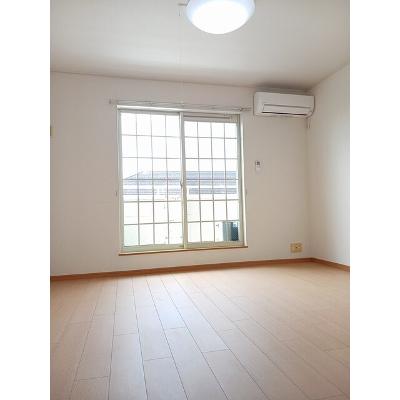 フルーブ・レゾネートＥ 203【管理NO：1-013783303-02030】 ★家具家電は申し込み後に搬入します★の物件写真2