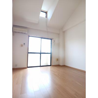 エスペランサ 204【管理NO：1-013005501-02040】 ★家具家電は申し込み後に搬入します★の物件写真2