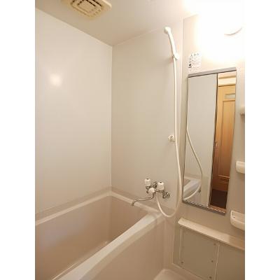 エスペランサ 204【管理NO：1-013005501-02040】 ★家具家電は申し込み後に搬入します★の物件写真4