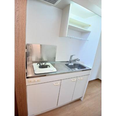 グランデファジョリーノ 105【管理NO：1-011564801-01050】 ★家具家電は申し込み後に搬入します★の物件写真3