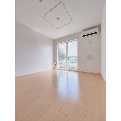 ソレイユ璃乃Ⅰ 102【管理NO：1-017064201-01020】 ★家具家電は申し込み後に搬入します★の物件写真2