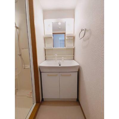 サンライズヒルズ 304【管理NO：1-099228201-03040】 ★家具家電は申し込み後に搬入しますの物件写真6