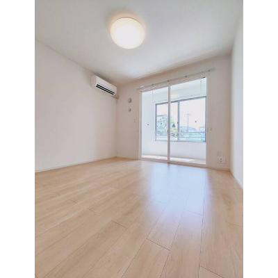 プリュレ 101【管理NO：1-024600601-01010】 ★家具家電は申し込み後に搬入します★の物件写真2