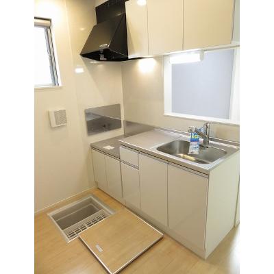 スピカ 101【管理NO：1-022840901-01010】 ★家具家電は申し込み後に搬入しますの物件写真3