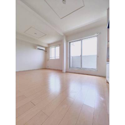 プレシアスⅠ 202【管理NO：1-018791201-02020】 ★家具家電は申し込み後に搬入します★の物件写真2