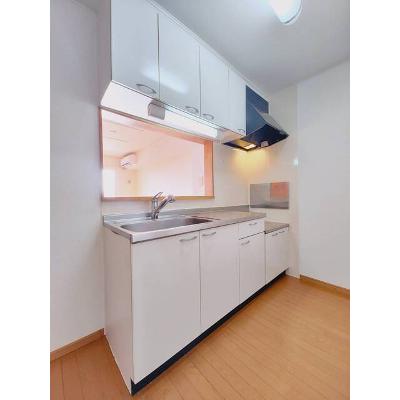 サンリット・豊岡 203【管理NO：1-014169701-02030】 ★家具家電は申し込み後に搬入します★の物件写真3