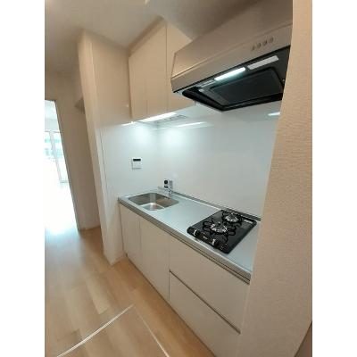 秦永ビル 106【管理NO：1-026109101-01060】 ★家具家電は申し込み後に搬入します★ ★2026年08月下旬入居可能★の物件写真3