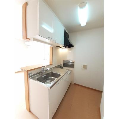 ソレイユかず　Ｂ 203【管理NO：1-014917402-02030】 ★家具家電は申し込み後に搬入しますの物件写真3