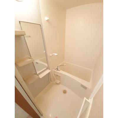 エアリーストリート 705【管理NO：1-012660101-07050】 ★家具家電は申し込み後に搬入します★の物件写真4