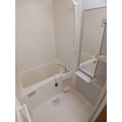 エアリーストリート 504【管理NO：1-012660101-05040】 ★家具家電は申し込み後に搬入します★の物件写真4
