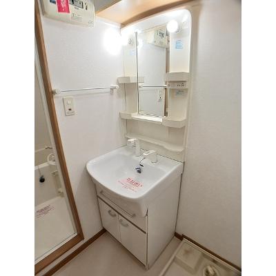 エアリーストリート 504【管理NO：1-012660101-05040】 ★家具家電は申し込み後に搬入します★の物件写真6