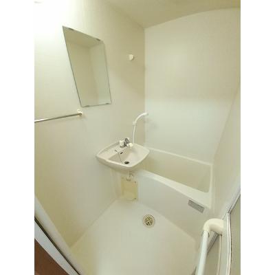 パ－クサイド素川 201【管理NO：1-011102401-02010】 ★家具家電は申し込み後に搬入しますの物件写真4