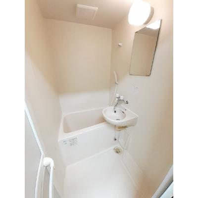 ヴェルジュ・萩原 202【管理NO：1-009388901-02020】 ★家具家電は申し込み後に搬入します★の物件写真4