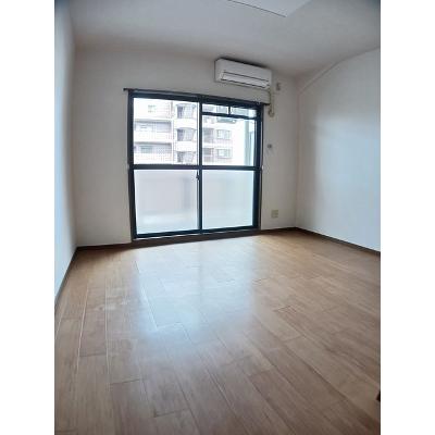 Ｃｉｔｙ　Ｌｉｆｅ　ＫＡＫＵ 410【管理NO：1-007420701-04080】 ★家具家電は申し込み後に搬入しますの物件写真2