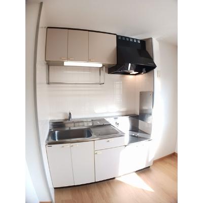 サンハイムＢ 203【管理NO：1-007225102-02030】 ★家具家電は申し込み後に搬入しますの物件写真3