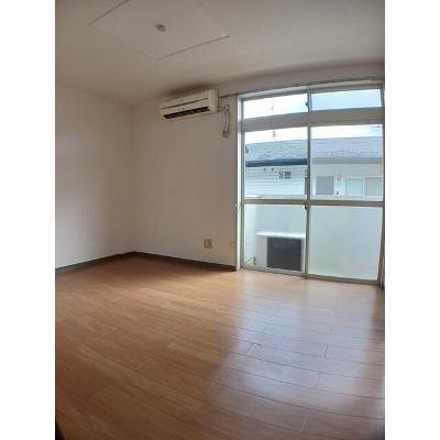 コンフォートヴィラＳ１ 202【管理NO：1-006035101-02020】 ★家具家電は申し込み後に搬入しますの物件写真2