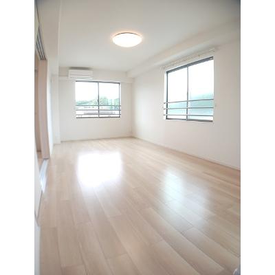 アールズハイムⅡ 305【管理NO：1-027522001-03050】 ★家具家電は申し込み後に搬入します★の物件写真2