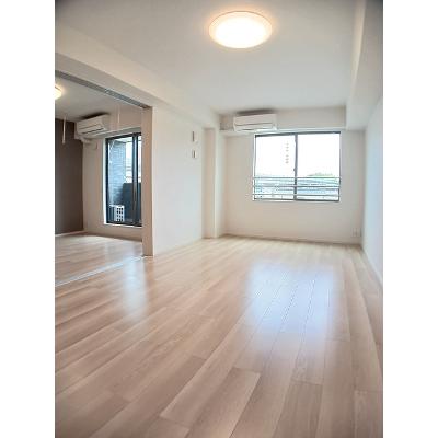 アールズハイムⅡ 302【管理NO：1-027522001-03020】 ★家具家電は申し込み後に搬入します★の物件写真2