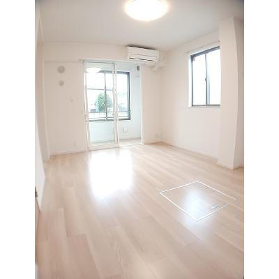 アールズハイムⅡ 105【管理NO：1-027522001-01050】 ★家具家電は申し込み後に搬入しますの物件写真2