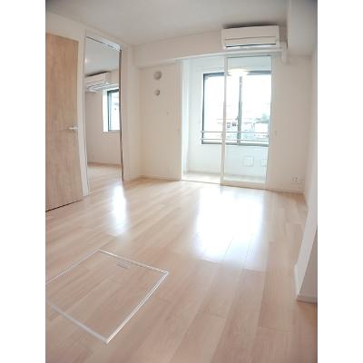 アールズハイムⅡ 103【管理NO：1-027522001-01030】 ★家具家電は申し込み後に搬入します★の物件写真2