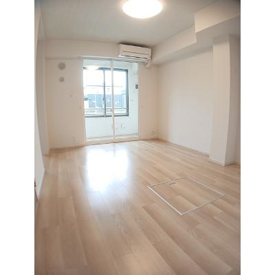 アールズハイムⅡ 102【管理NO：1-027522001-01020】 ★家具家電は申し込み後に搬入します★の物件写真2