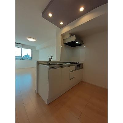 さくらそう 302【管理NO：1-025439601-03020】 ★家具家電は申し込み後に搬入します★の物件写真3