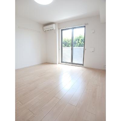 サンリットアベニューⅠ 102【管理NO：1-021524901-01020】 ★家具家電は申し込み後に搬入しますの物件写真2