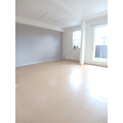フィオーレ・芦刈Ⅱ 203【管理NO：1-020784902-02030】 ★家具家電は申し込み後に搬入しますの物件写真2