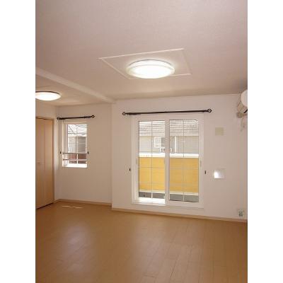 ミニョン　カナージュ　Ⅰ 201【管理NO：1-015954801-02010】 ★家具家電は申し込み後に搬入しますの物件写真2