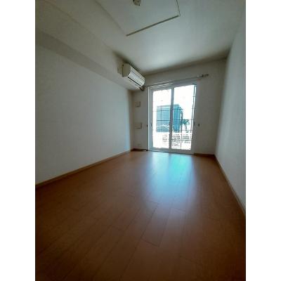 フォルシュⅡ 102【管理NO：1-015941602-01020】 ★家具家電は申し込み後に搬入します 2026年08月上旬入居可能の物件写真2