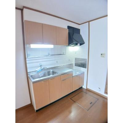 エトワール　Ⅳ 102【管理NO：1-011461001-01020】 ★家具家電は申し込み後に搬入しますの物件写真3