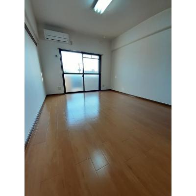レジデンス由布 302【管理NO：1-010190801-03020】 ★家具家電は申し込み後に搬入します★の物件写真2