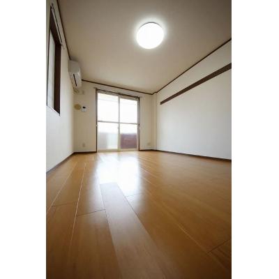 サージュ 101【管理NO：1-009747301-01010】 ★家具家電は申し込み後に搬入します★の物件写真2