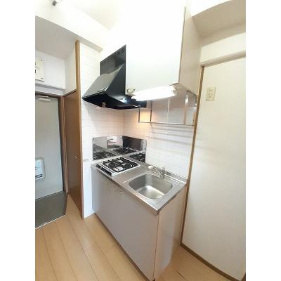センチュリ－Ｋ・Ｉ 102【管理NO：1-009414601-01020】 ★家具家電は申し込み後に搬入しますの物件写真3