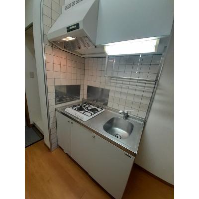 ａ・ｅ　ｐｉｒｉｋａ 202【管理NO：1-007910301-02020】 ★家具家電は申し込み後に搬入します★の物件写真3