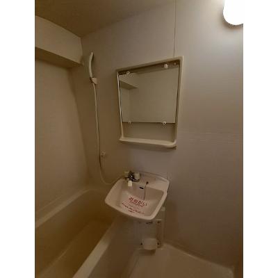 Ｃｉｔｙ　Ｌｉｆｅ　ＫＡＫＵ 215【管理NO：1-007420701-02120】 ★家具家電は申し込み後に搬入します★の物件写真6