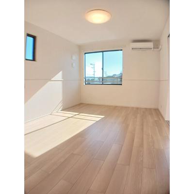 ラヴィベール　Ⅱ 204【管理NO：1-028320501-02040】 ★家具家電は申し込み後に搬入しますの物件写真2