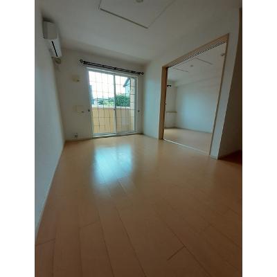ベルヴィラージュ　Ⅲ 102【管理NO：1-020416803-01020】 ★家具家電は申し込み後に搬入します★の物件写真2