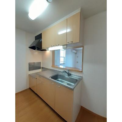 オレンジハイツⅡ 204【管理NO：1-015134102-02040】 ★家具家電は申し込み後に搬入しますの物件写真3